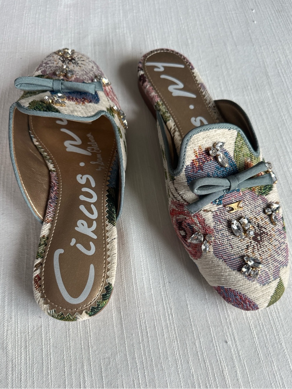 Circus NY by Sam Edelman Trish Floral Jewel Embellished Mules | 8  NWOB - Picture 3 of 7